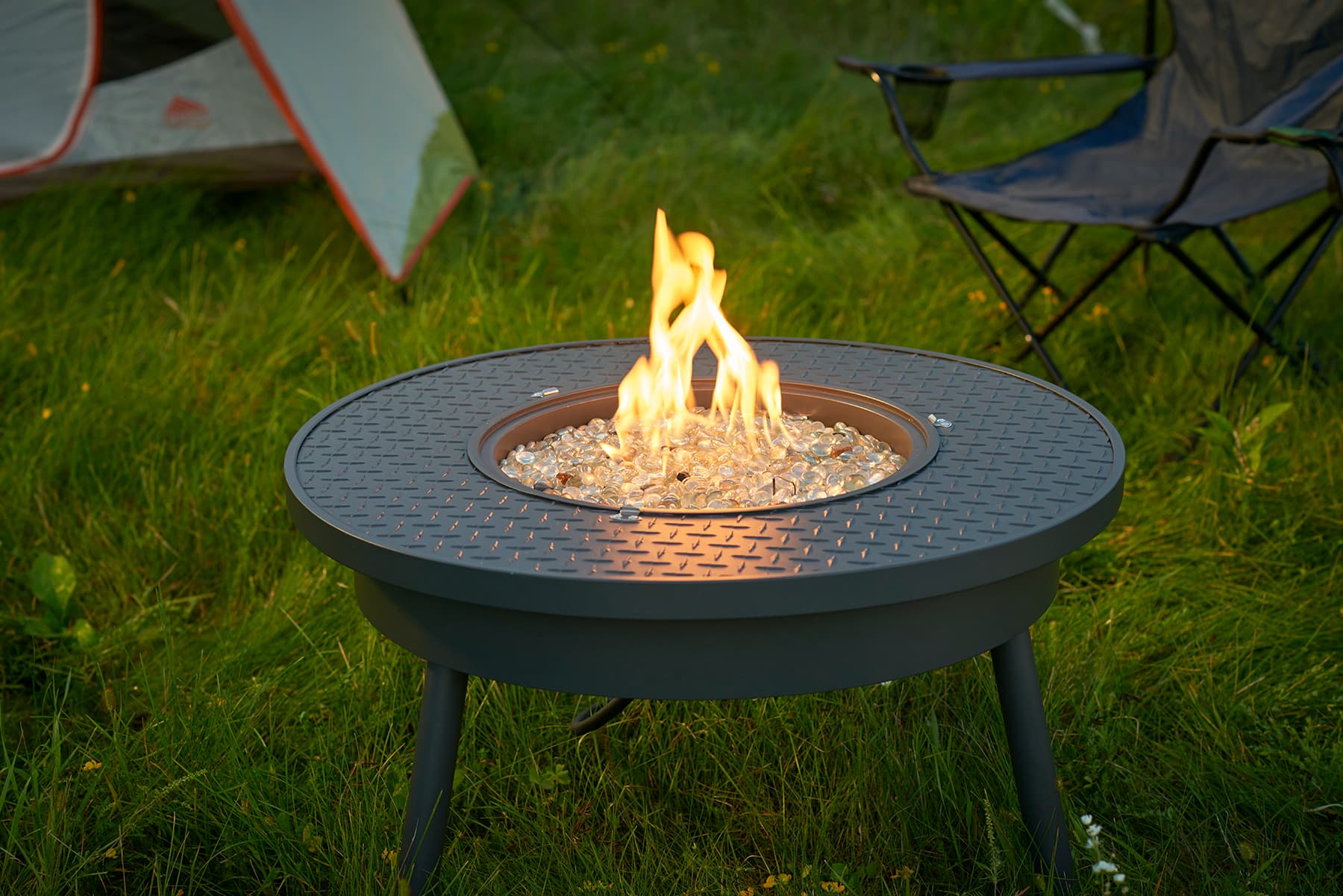 The Outdoor GreatRoom Company - Renegade Portable Gas Fire Pit Table