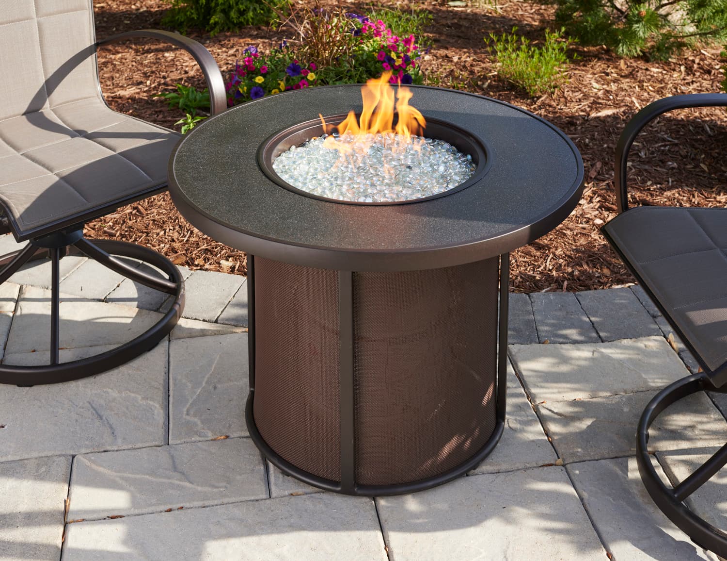 The Outdoor GreatRoom Company - Stonefire Gas Fire Pit Table